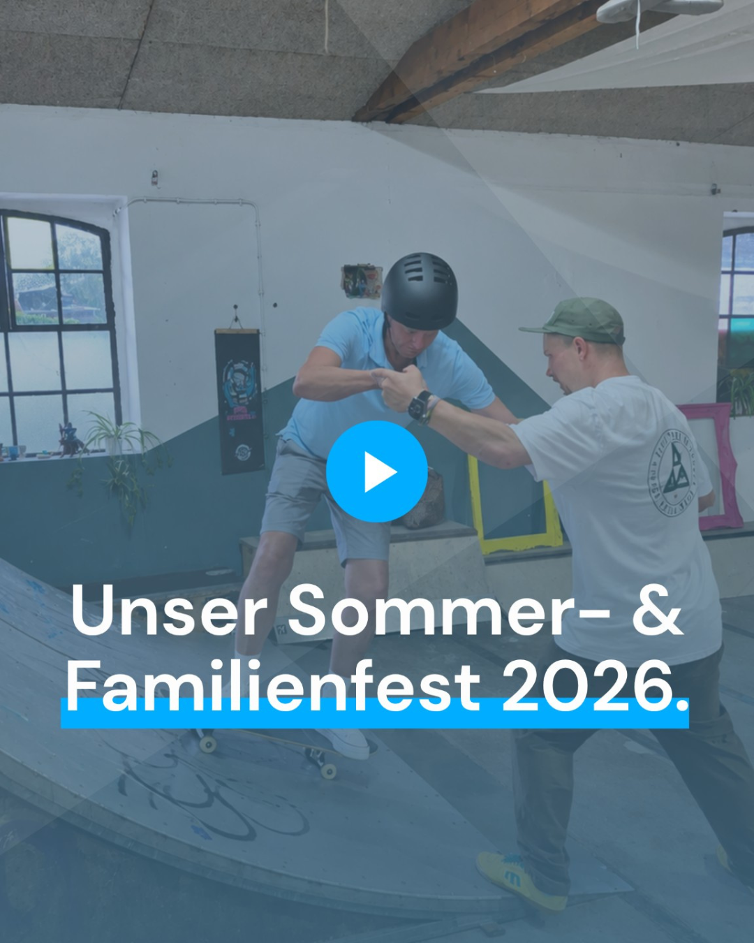 Social Media Beitrag: Öffnungszeiten